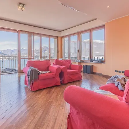 公寓 Varenna Paradise 3 *